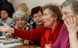 Пенсионеров снова пугают, что оставят без пенсии: когда и кому из украинцев могут отменить выплаты