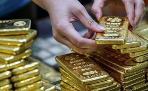 В Украину запретили завозить золото: кому и по каким причинам
