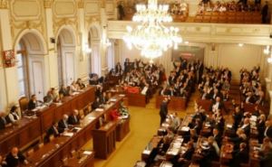 Чешский парламентарий предложил отправлять  домой военнообязанных украинцев