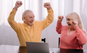 Пенсионеры потирают руки: в июне будет повышение пенсий