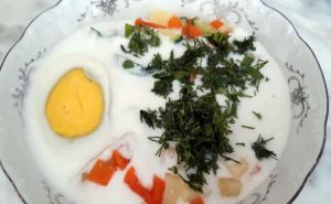 Что готовить в жару, чтобы не стоять у плиты: Райта — холодный летний суп