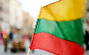 Сезонная и долгосрочная работа: Какие вакансии и какие зарплаты для Украинцев в Литве в 2024 году?
