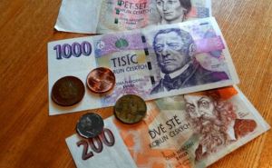 Кто из украинских беженцев, может рассчитывать на финансовую помощь для аренды жилья в Чехии