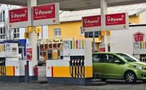 Бензин в Восточной Германии стал дороже чем на западе страны Украинских автовладельцев волнует вопрос: почему такая разница?