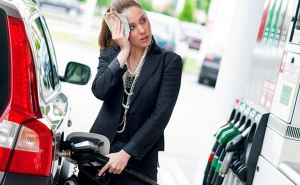 К литру плюс 10 гривен: в Украине с 1 сентября изменятся цены на автогаз и бензин