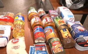 Украинцев со статусом ВПЛ приглашают получить продуктовые наборы: регистрация не нужна