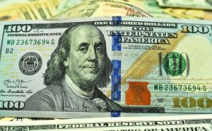 Долар перейшов до зростання: курс валют на 25 лютого 2025 року