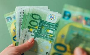 Євро різко подорожчав: курси валют до гривні на 21 квітня 2025 року