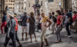 «Туристы бесят всех, даже самих туристов»: Как правильно путешествовать — Краткий гайд как из туриста превратиться в путешественника