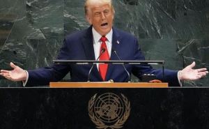 «Ваши страны катятся в ад»: Трамп предсказывает гибель Европы. Вместо 15 минут он выступал в ООН целый час