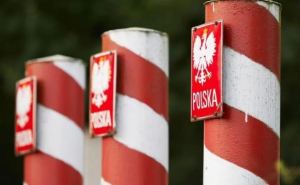 Польский премьер Туск дал заднюю: Польша откроет границы в полночь четверга