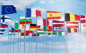 Сегодня начали действовать новые правила въезда в Шенген. Касается ли это украинцев?