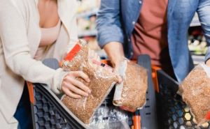 Подорожает ли гречка к зиме до 150 гривен за килограмм. Минфин говорит что паниковать и скупать крупы не стоит