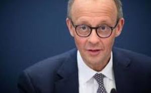 Слова канцлера Германия про проблему с мигрантами одним понравились, другие вышли на протесты