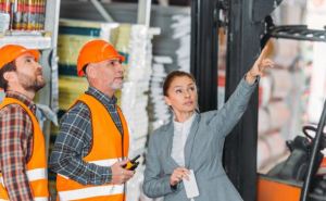 В Польше наблюдается новая тенденция: украинцев работающих в стране становится меньше, а узбеков больше