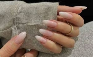 Делаю японский маникюр зубной пастой: ногти крепкие, гладкие, прозрачные — ни копейки не трачу