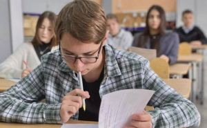 Как украинские учащиеся за границей могут принять участие во Всеукраинских ученических олимпиадах?