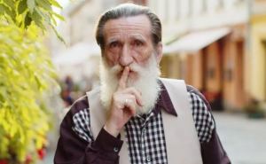 Пенсионерам важно уметь хранить молчание  вопросов на которые не нужно отвечать