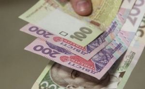 Сегодня начали получать деньги те, кто зарегистрировался 16 ноября. С 6 декабря выплачивать начнёт и Укрпочта