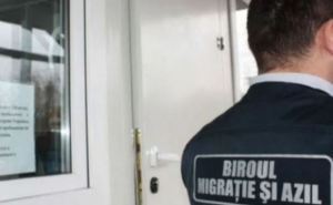 В соседней стране перестали принимать документы от иностранцев — запускают новую «карты резидента»