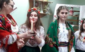 Как сегодня гадать девицам и незамужним женщинам и кому молиться