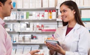 Правительство Германии наверное услышало новогодние пожелания украинцев: в аптеках можно будет покупать лекарства без рецептов. Какие препараты сейчас отпускают без рецептурно?