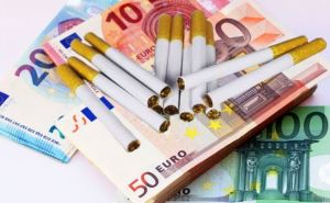 Ездить украинцам из Германии в Польшу за покупками стало менее выгодно. Подорожали сигареты и алкоголь