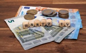 &laquo;Мы знаем, где ваш счёт&raquo;: как Jobcenter находит украинские и немецкие счета&nbsp;&mdash; и что делать, если пришёл запрос