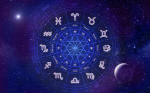 К кому постучится в дом удача?