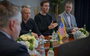 Делегации Украины и&nbsp;РФ после переговоров в Абу-Даби устроили ужин. Совместный.