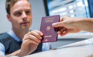 МВД Германии дало рекомендации украинским беженцам: касается всех со статусом временной защиты