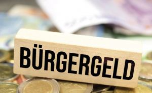 В Германии отменили выплаты Burgergeld по решению суда, потому что обнаружили у получателя много имущества