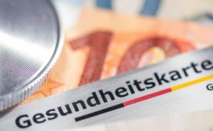 Бесплатную медстраховку для малообеспеченных супругов в Германии планируют отменить