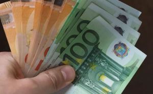 Украинцы переехавшие до 2023 года смогут претендовать на пенсию&nbsp;ЕС: Ежемесячная выплата 991 евро