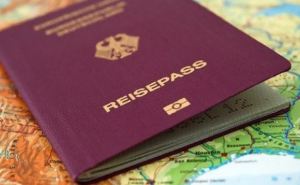 Как украинцам не совершить ошибки при переходе с 24 параграфа на ВНЖ в Германии