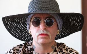 Как оттянуть уголовное преследование в Германии: нужно просто юредически поменять пол с мужского на женский