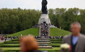 За празднование 9&nbsp;мая в Берлине полиция задержала 43 человека