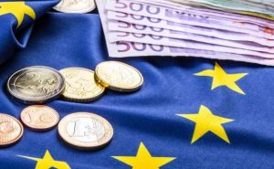 Где в Европе украинцы зарабатывают больше всего: средняя зарплата от 60 до 100 тысяч евро в год