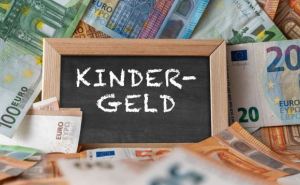 Как украинцам в Германии инвестировать Kindergeld в будущее своих детей: Можно получить не только капитал, но дополнительные льготы