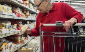 Как в супермаркете АТБ правильно читать этикетки на продуктах, чтобы не купить какую-то гадость