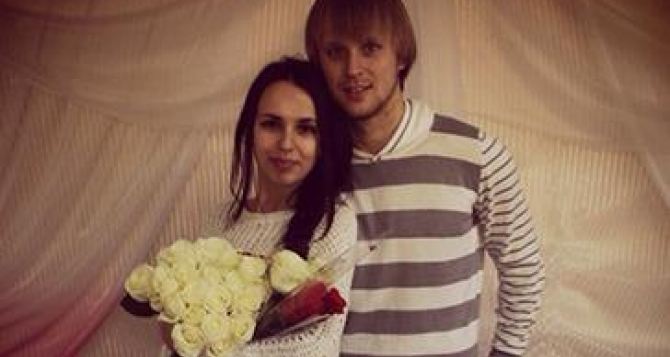 На одного холостяка в команде меньше: у футболиста луганской «Зари» свадьба