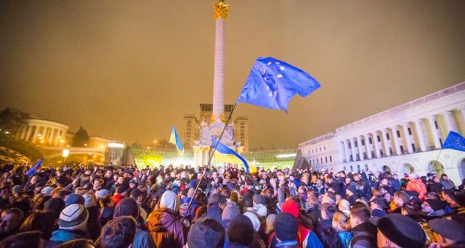 На Евромайдане объявлена мобилизация из-за возможного силового разгона