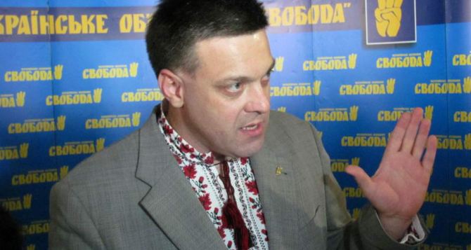 Тягнибок считает, что Украине угрожает гражданская война