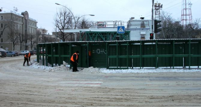 Снег не нарушил работу луганского городского транспорта