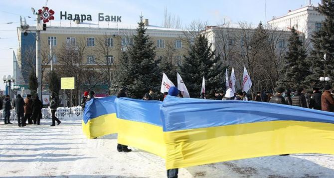 Луганский Евромайдан готов начать диалог с местными регионалами и коммунистами