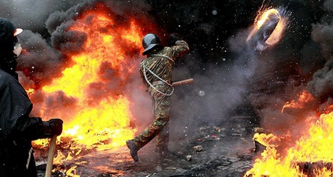 Кому могут быть выгодны беспорядки в Киеве? (опрос, видео)
