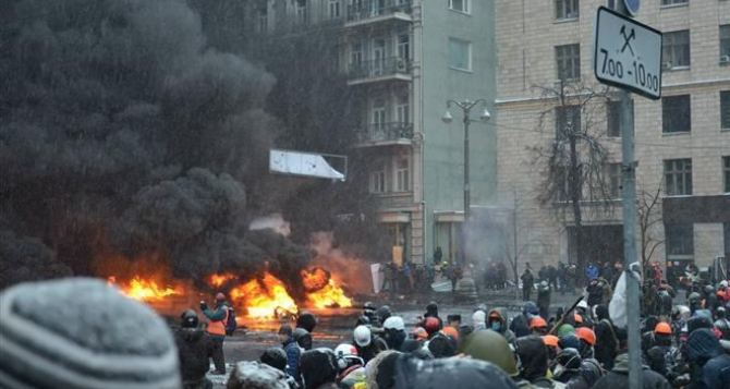 20 февраля во время беспорядков в Киеве погибли более 60 человек. — «Свобода»