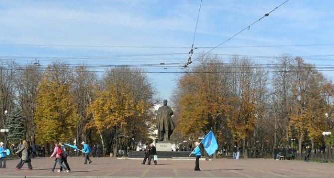 10 тысяч жителей Луганщины выйдут на митинг «против безвластия и беспорядков»