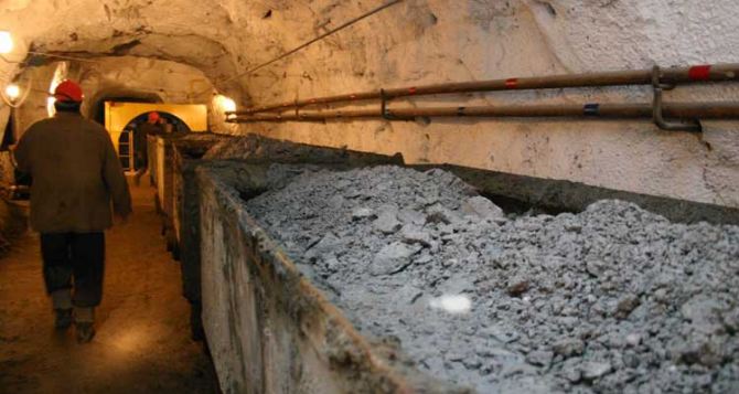 Госгорпромнадзор усилил контроль за малыми шахтами