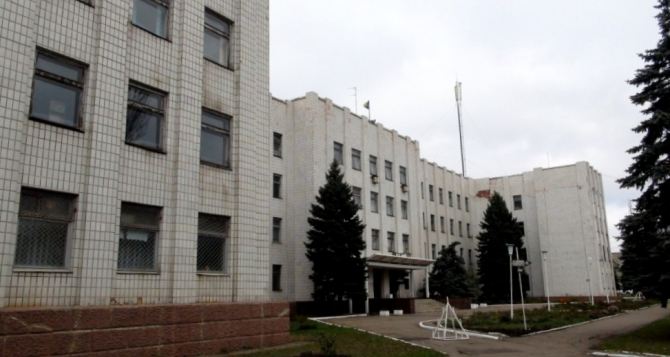 В Донецкой области неизвестные пытались захватить здание угольного объединения